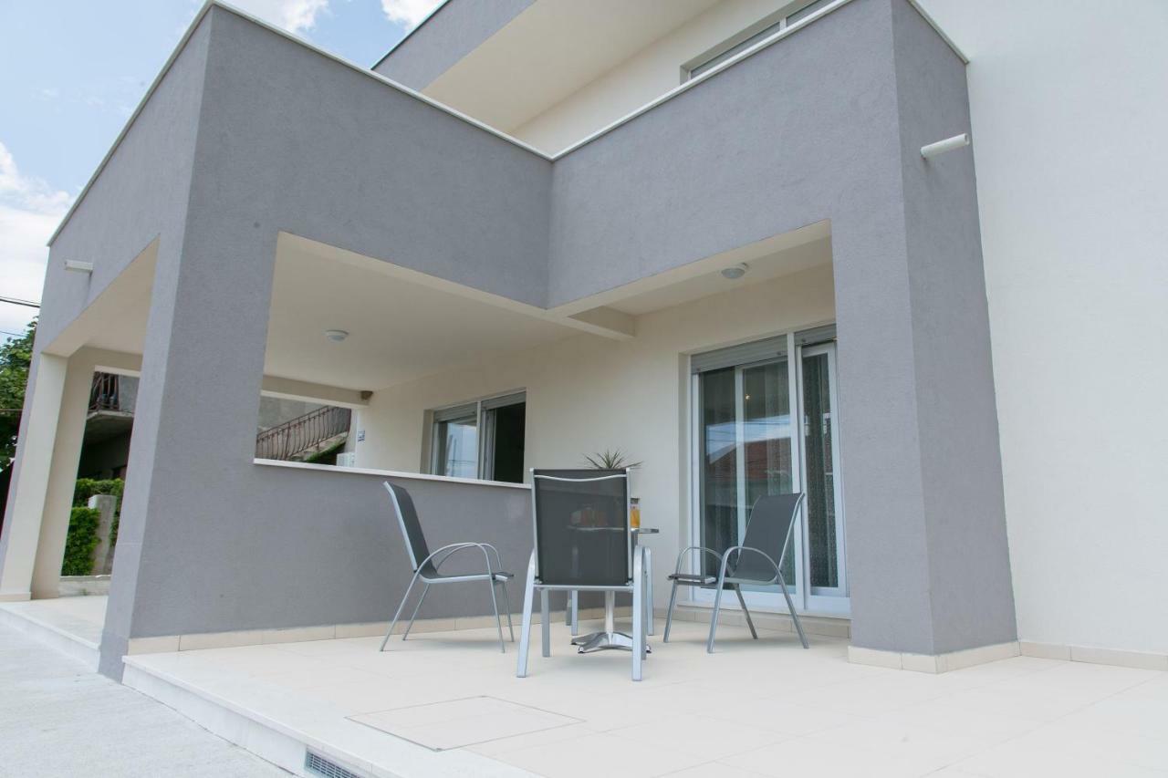 Appartement Navi à Kaštela Extérieur photo