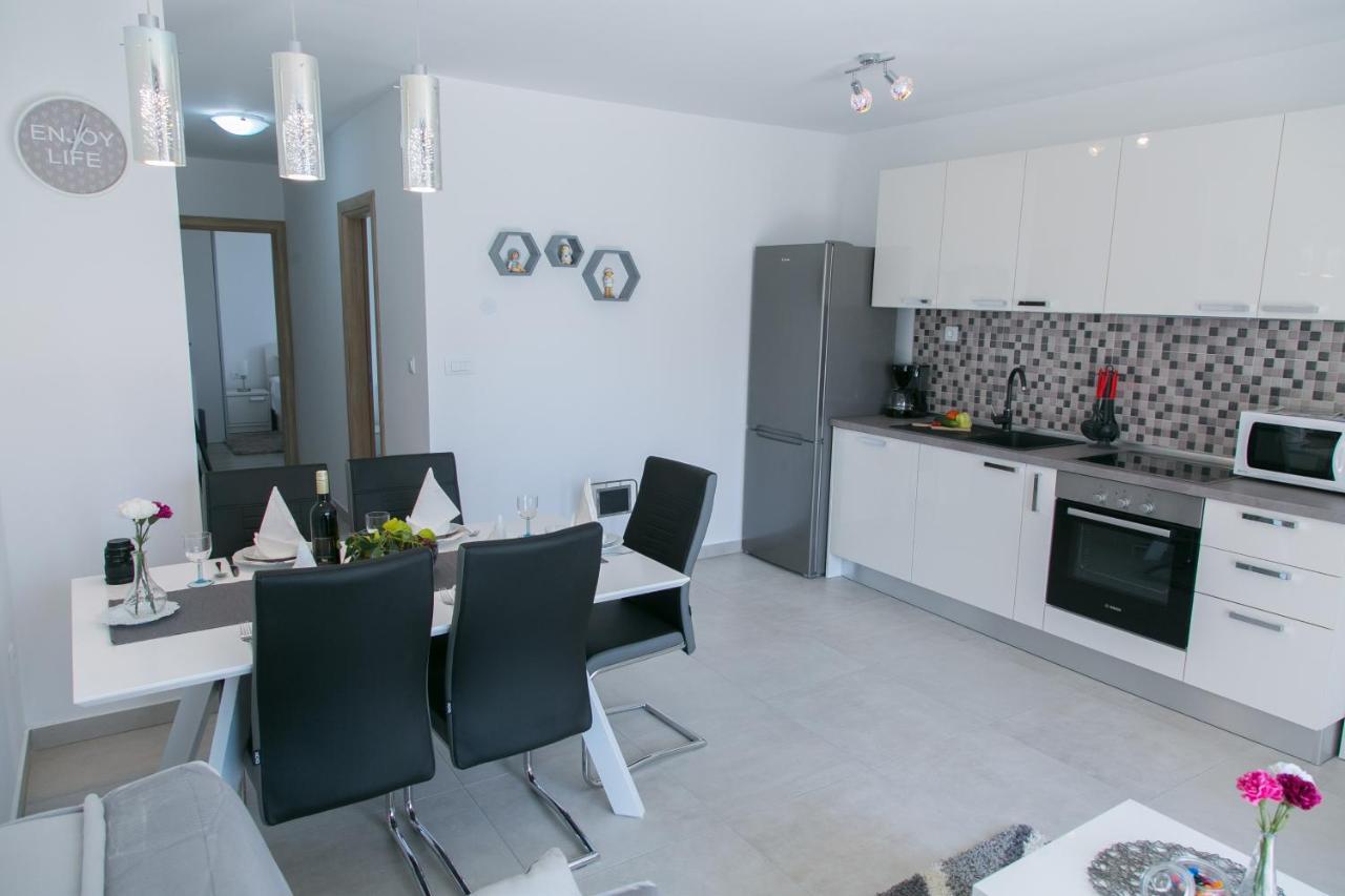 Appartement Navi à Kaštela Extérieur photo