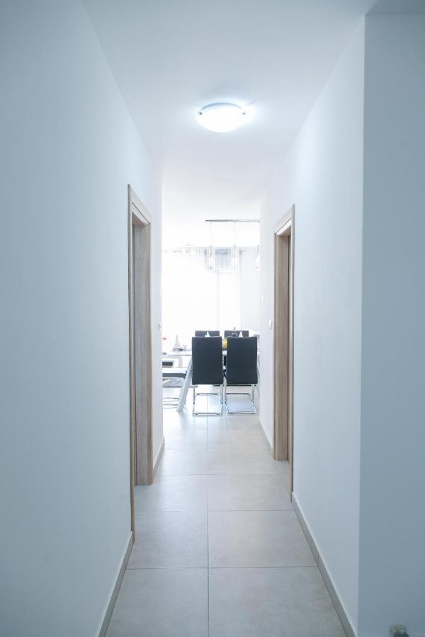 Appartement Navi à Kaštela Extérieur photo