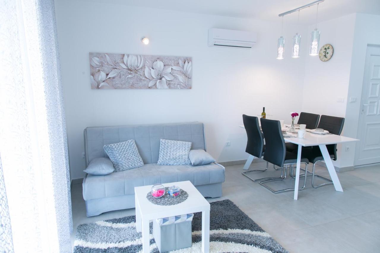 Appartement Navi à Kaštela Extérieur photo