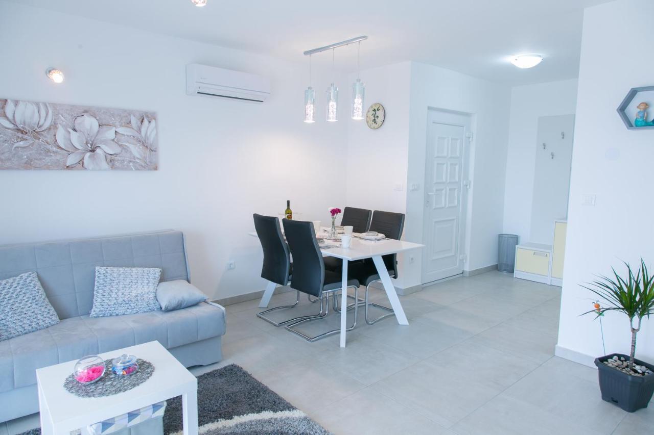 Appartement Navi à Kaštela Extérieur photo