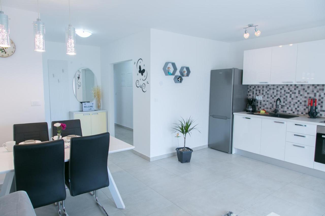 Appartement Navi à Kaštela Extérieur photo