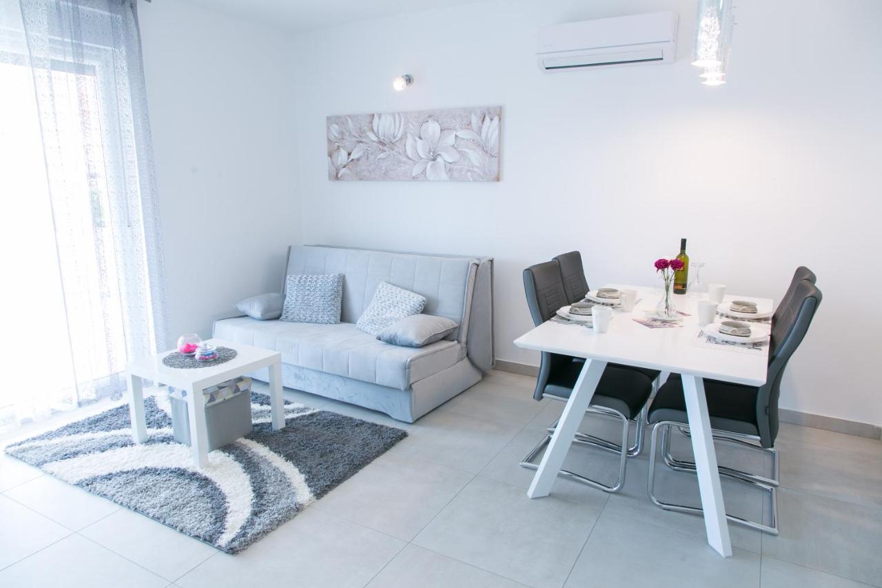Appartement Navi à Kaštela Extérieur photo